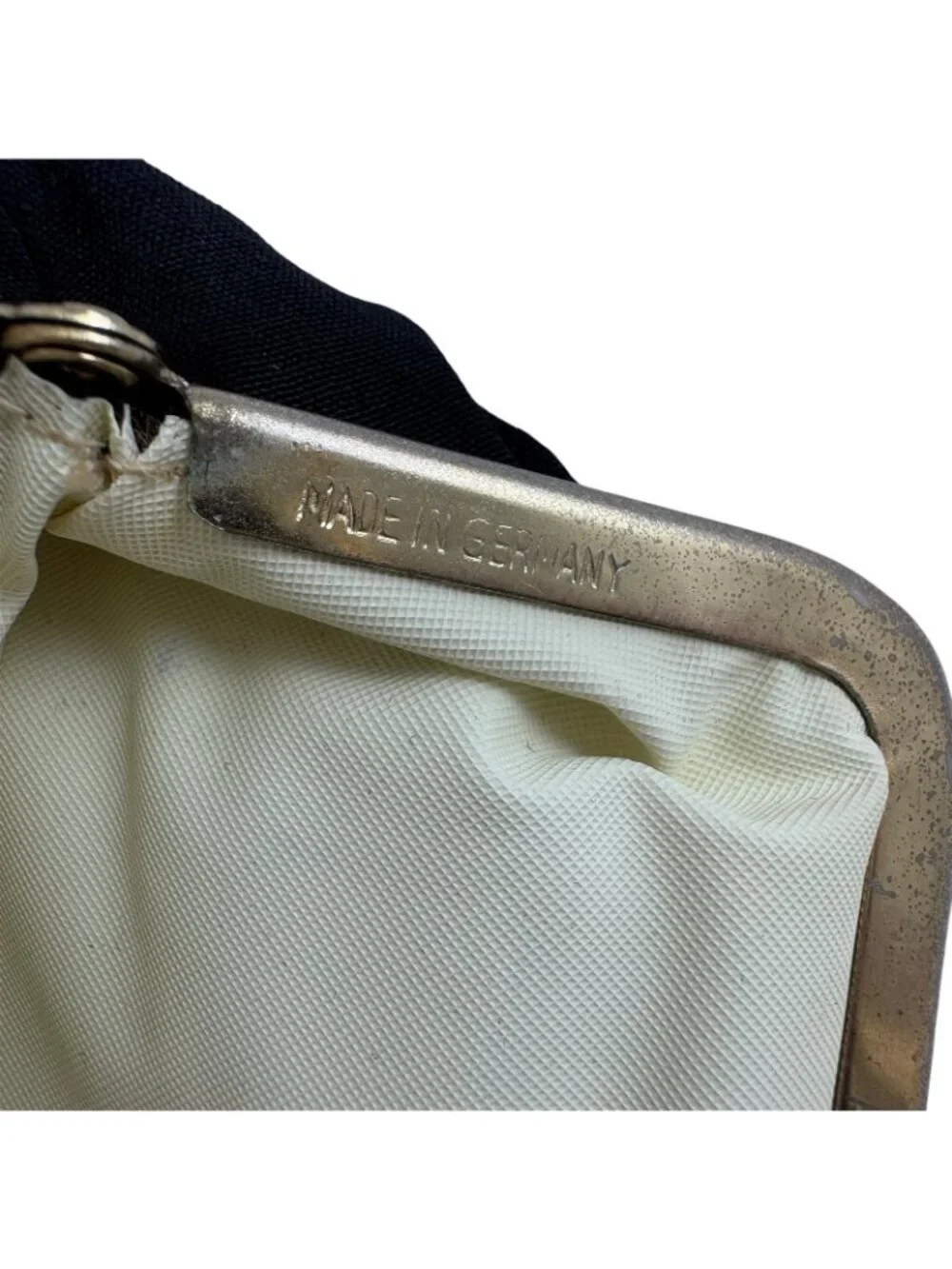 Fomerz vintage cosmetic